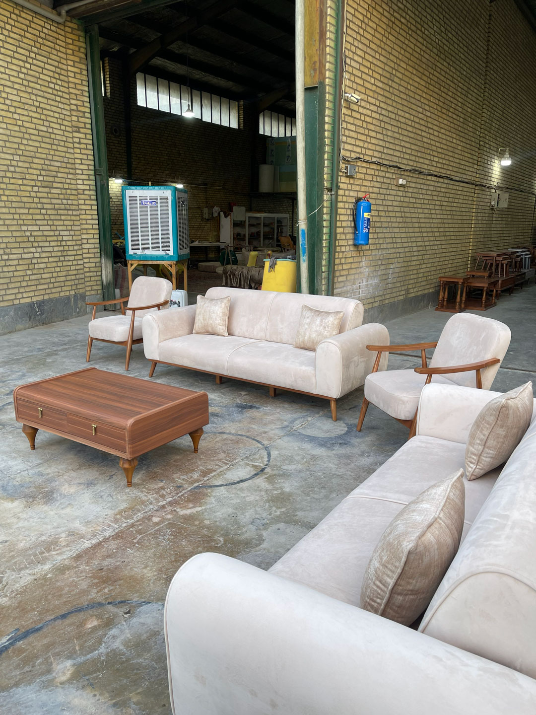 خرید مبل نوبل مینیمال و پینترستی | مبل راحتی دو کاناپه + دو تک نفره تختخواب‌شو